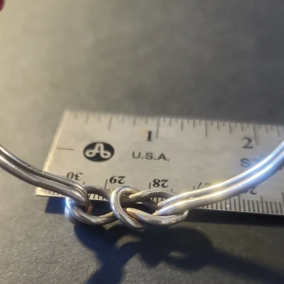 EDEN Original Sailors Knot Bracelet with Circular Design and Gold Bead Closure - Picture 3 of 4